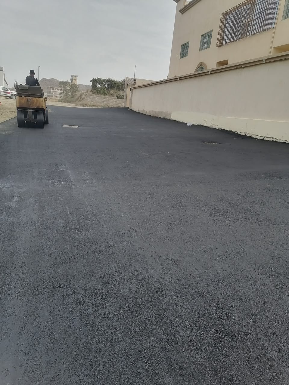 مشروع أسفلت وطرق 28