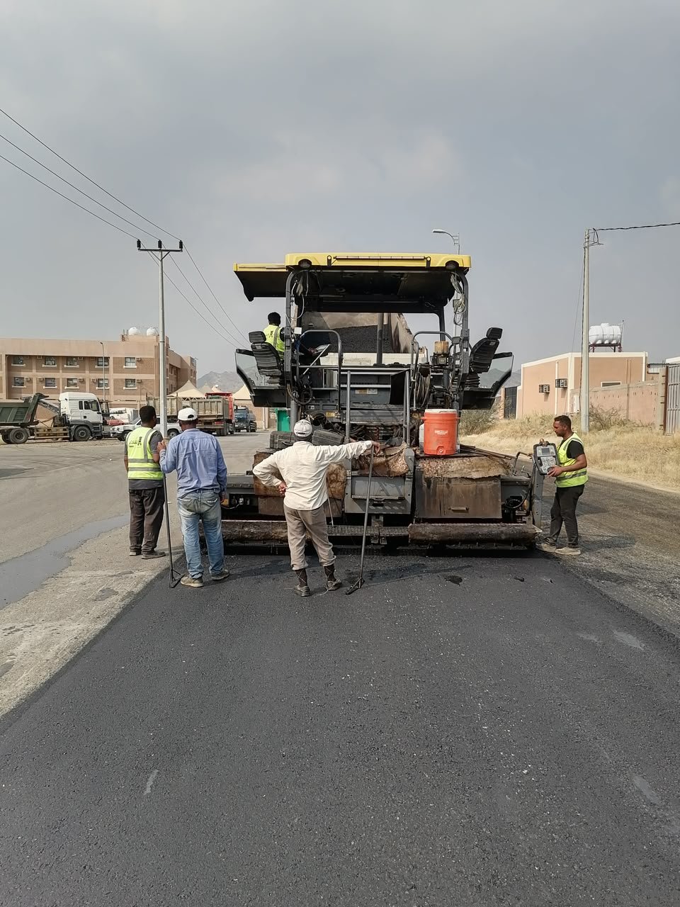 مشروع أسفلت وطرق 32